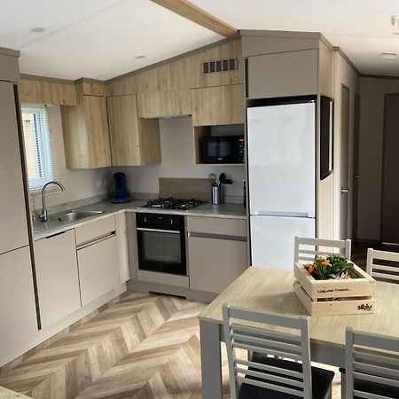4 Persoons Chalet Hz 21 Lauwersoog Dış mekan fotoğraf